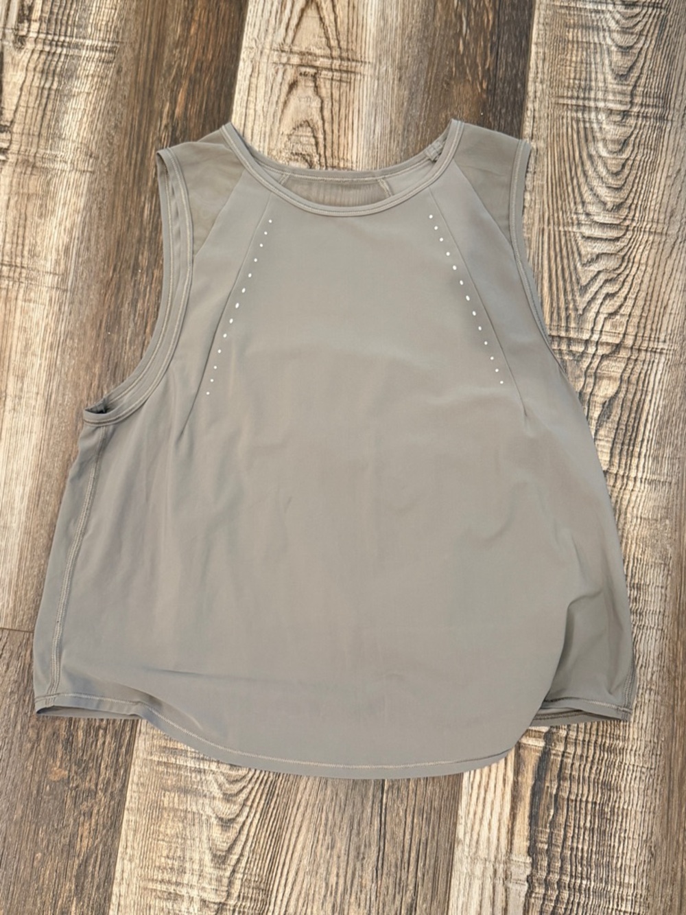 Lululemon | Grey tank